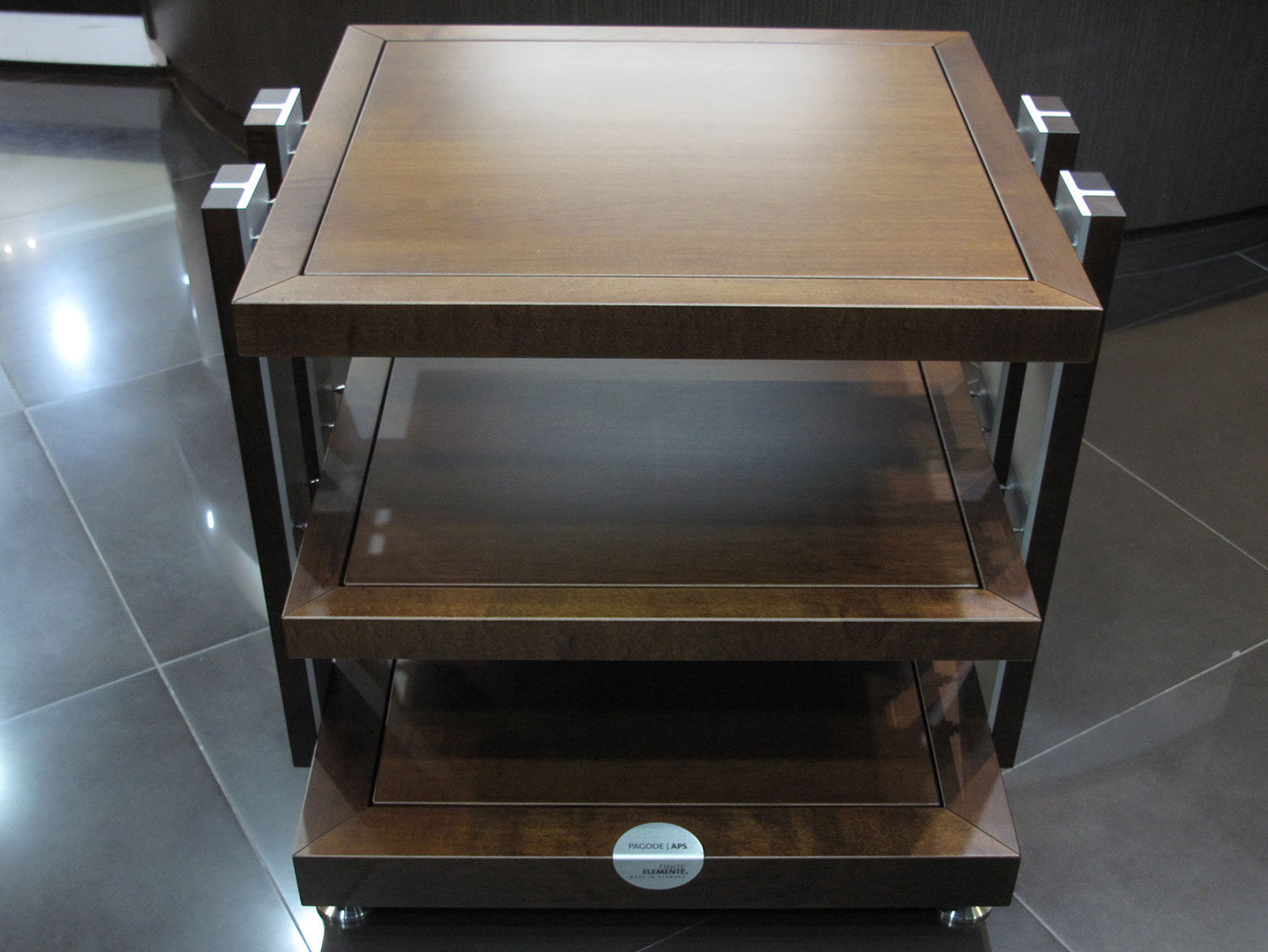 APS-02-1 (3 LEVELS) (Walnut)