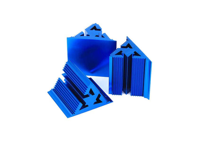 Cold Ray Fractal 7 Blue
Set of 3