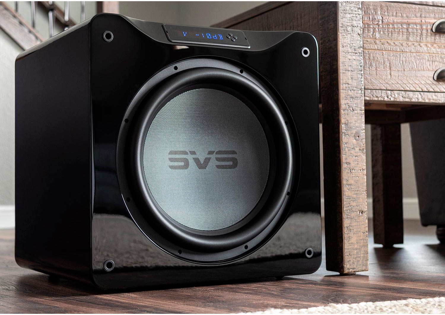 SB-16 Ultra
(Piano Gloss Black)