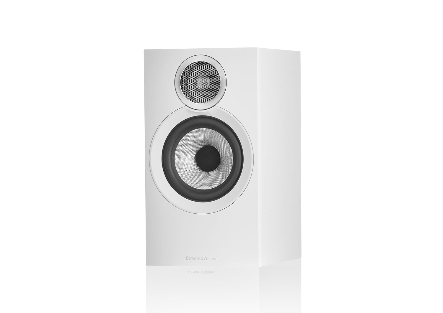 R-N600A (Silver) + B&W 607S3 (White)